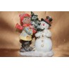 Petit garçon et bonhomme de neige