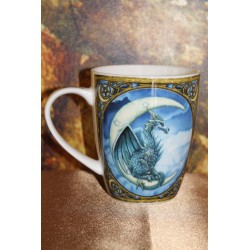 Mug en porcelaine Lisa Parker représentant un dragon.