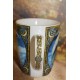 Mug en porcelaine Lisa Parker représentant un dragon.