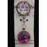 Porte clefs arbre de vie protection, double face sous cabochon acrylique.